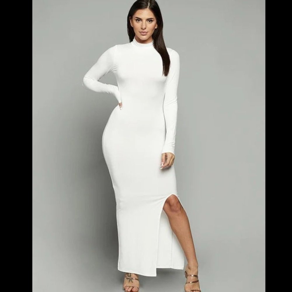 WHITE LONG SLEEVE MOCKNECK DRESS